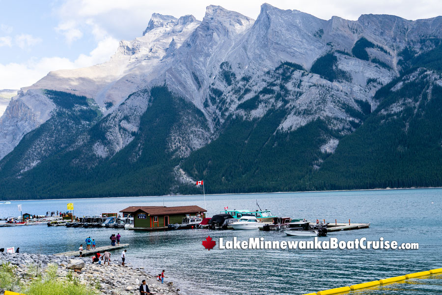 Lake Minnewanka Boat Cruise in September